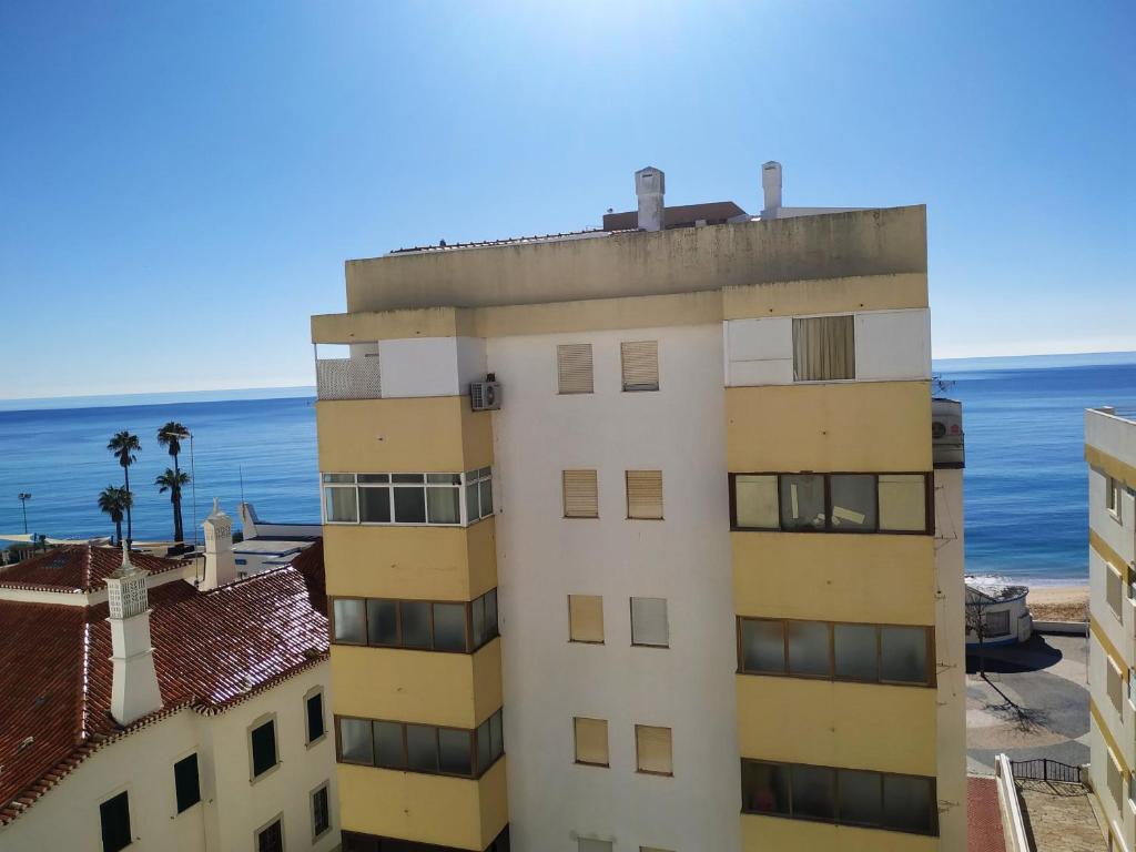 Imagem de Beach Apartment - Sea View - Walk to the Beach