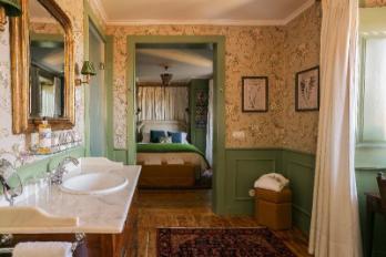 Imagem de Rose Garden House I