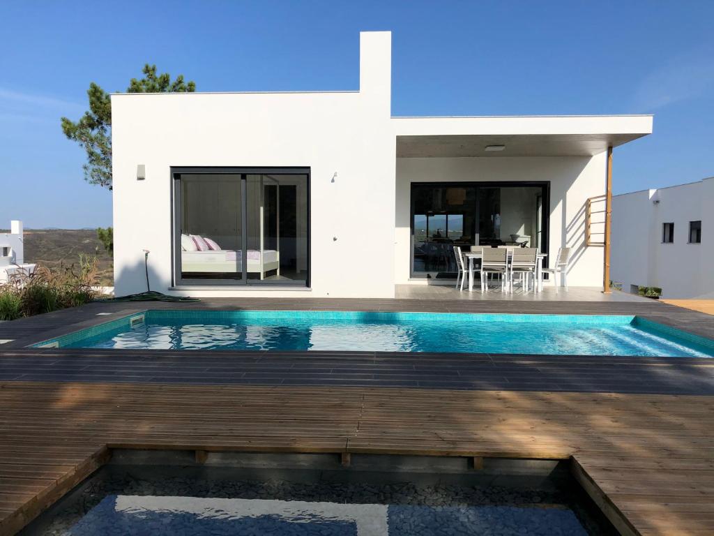 CAIRNVILLAS