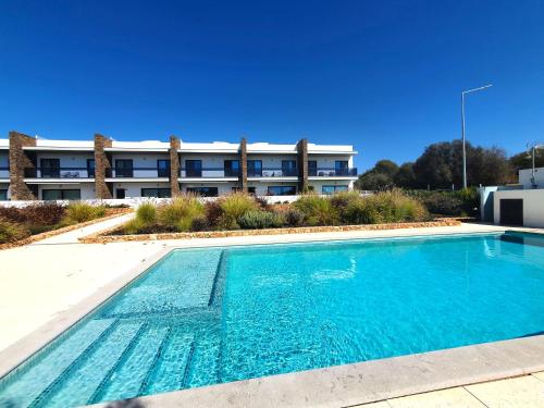 Imagem de Spacious Sunny Villa for 6 with swimingpool
