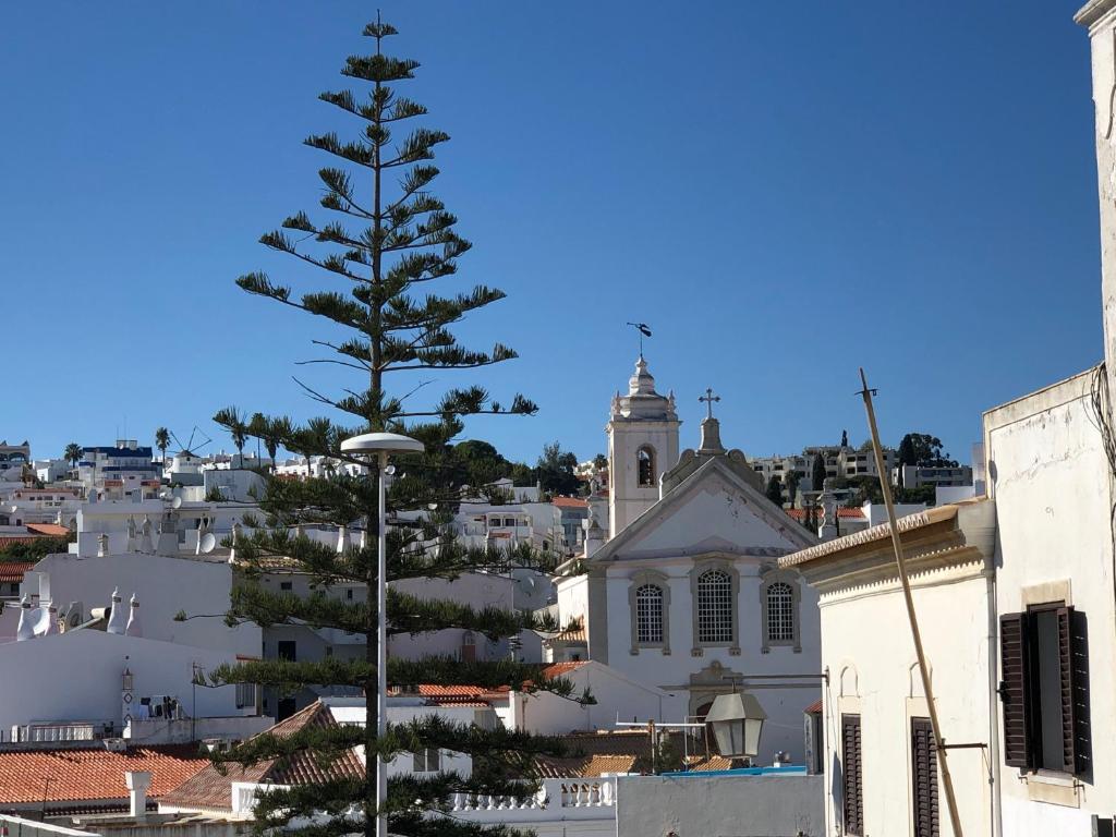 Imagem de SURFAL 60, 2º Esquerdo, Frente, Albufeira