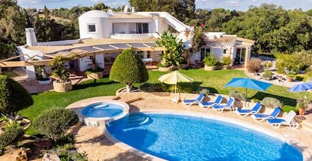 Imagem de Cascade House