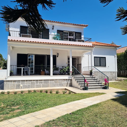 Imagem de Moro's Friends House