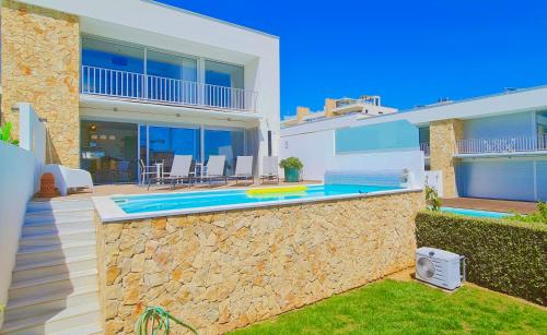 Imagem de Rua Joaquim Magalhães, Villa 6 K, Correeira, Albufeira