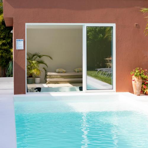 Imagem de Casa dos Pinheiros - Private Villa in Porto