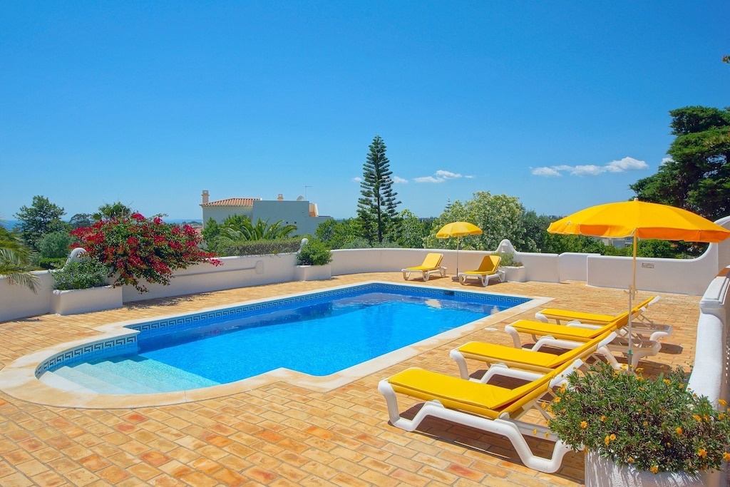 CASA BUGANVILLA