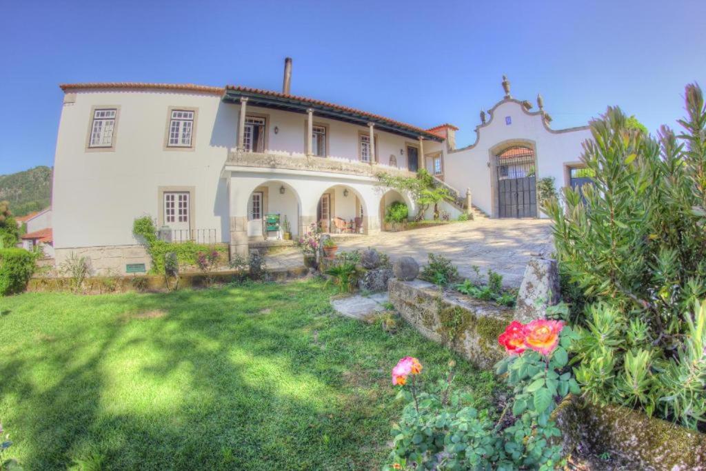 CASA KAHN