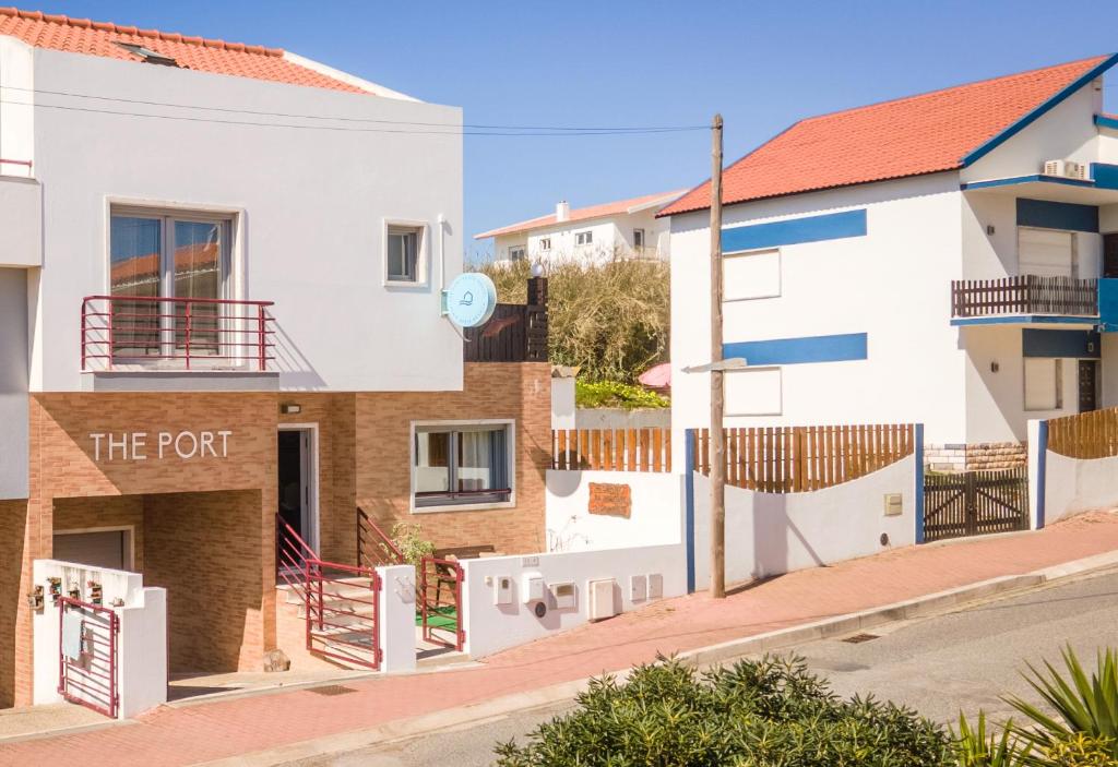 Imagem de The Port Beach Hostel