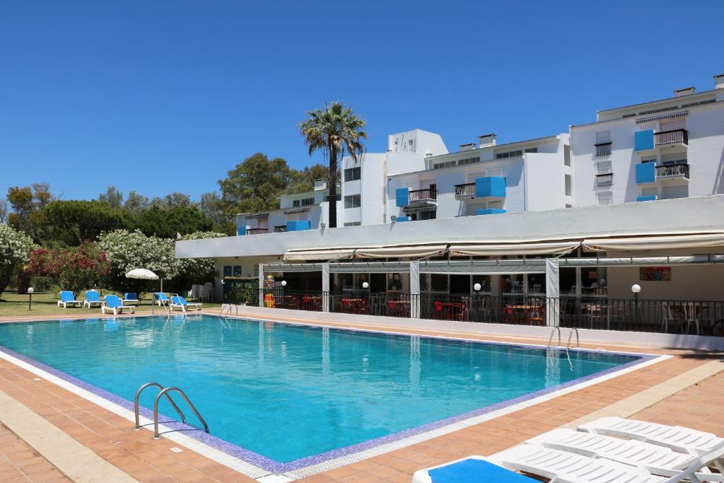Imagem de Sunny and Cozy Apartment By Lagoa Azul in Vilamoura