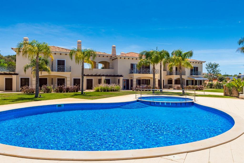 Imagem de Cascata Village A
