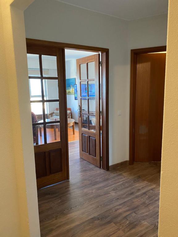 Imagem de 3 Quartos 1 Arcos