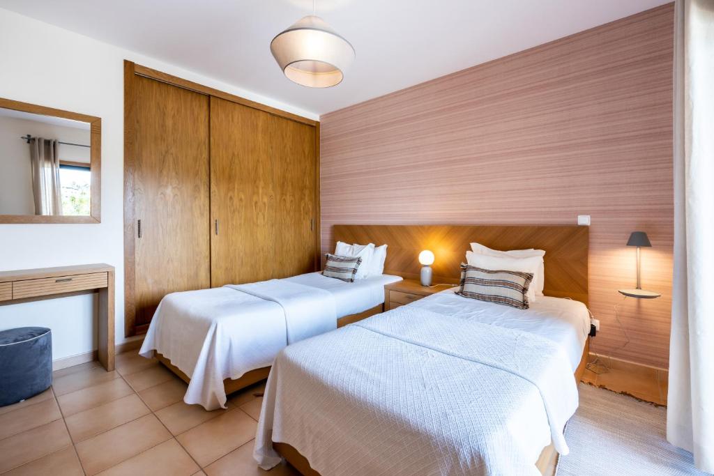 OASIS BEACH D1B