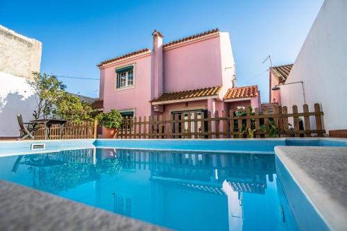 Imagem de AHOY SURF HOUSE LDA