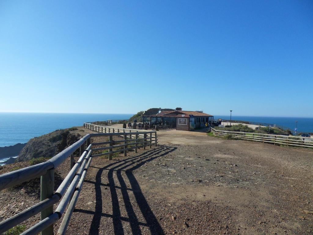 Imagem de A HOUSE WITH A VIEW