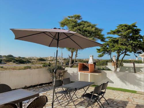 Imagem de Superb Villa in Baleal w/ Patio, parking & 5 BRs
