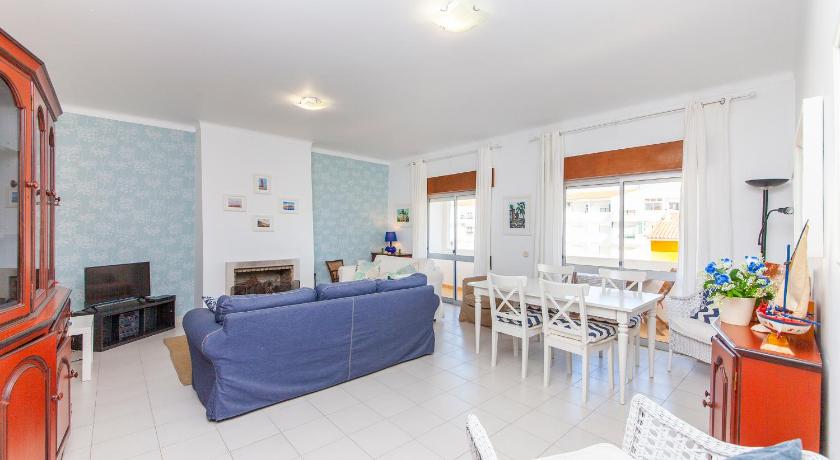 Imagem de CASA MONTES ALVOR