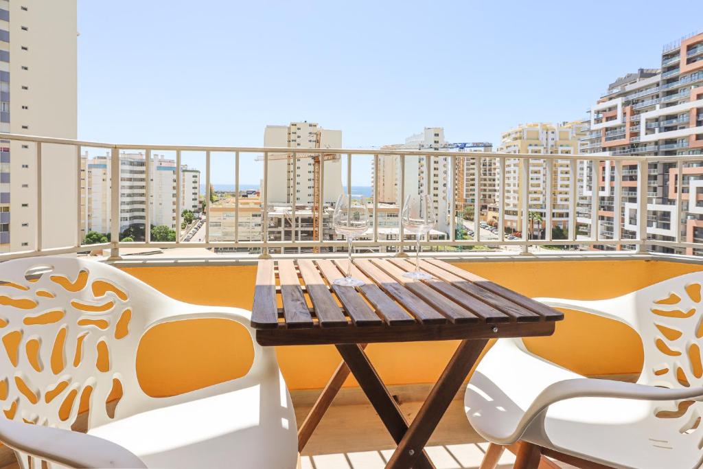 EDF. SOLMONTE - APARTAMENTO 704