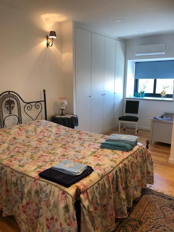 Imagem de The Grandfather House