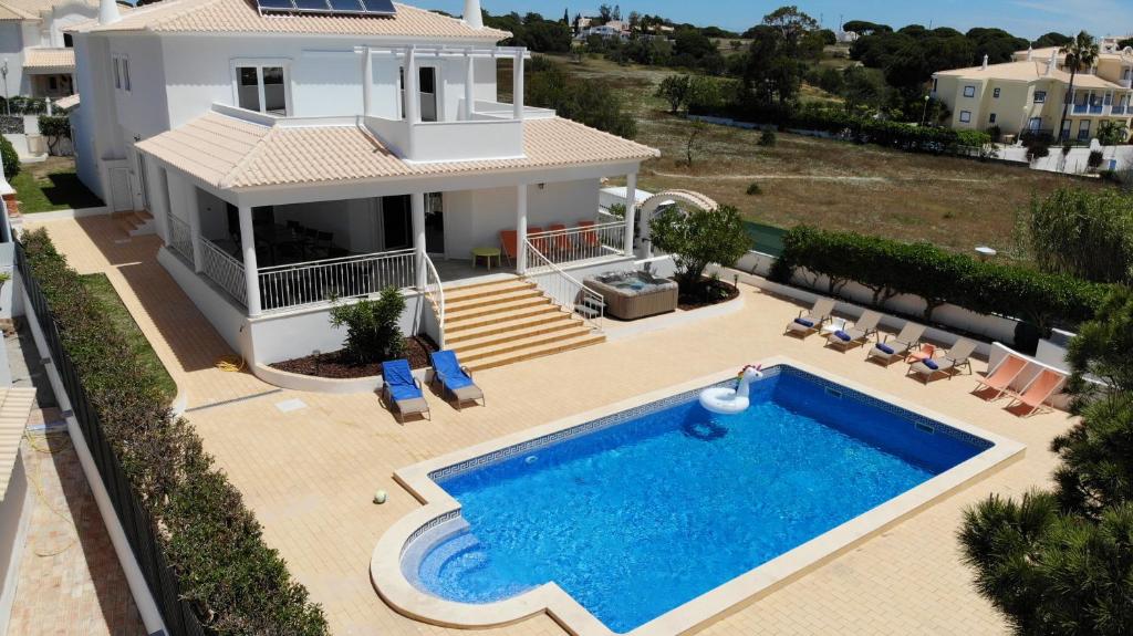 Imagem de Sunset Villa
