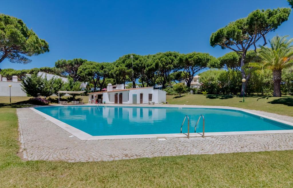 Imagem de VILAMOURA, URBANIZAÇÃO VILA IPANEMA - MORADIA 26