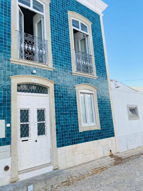 Imagem de A CASA AZUL