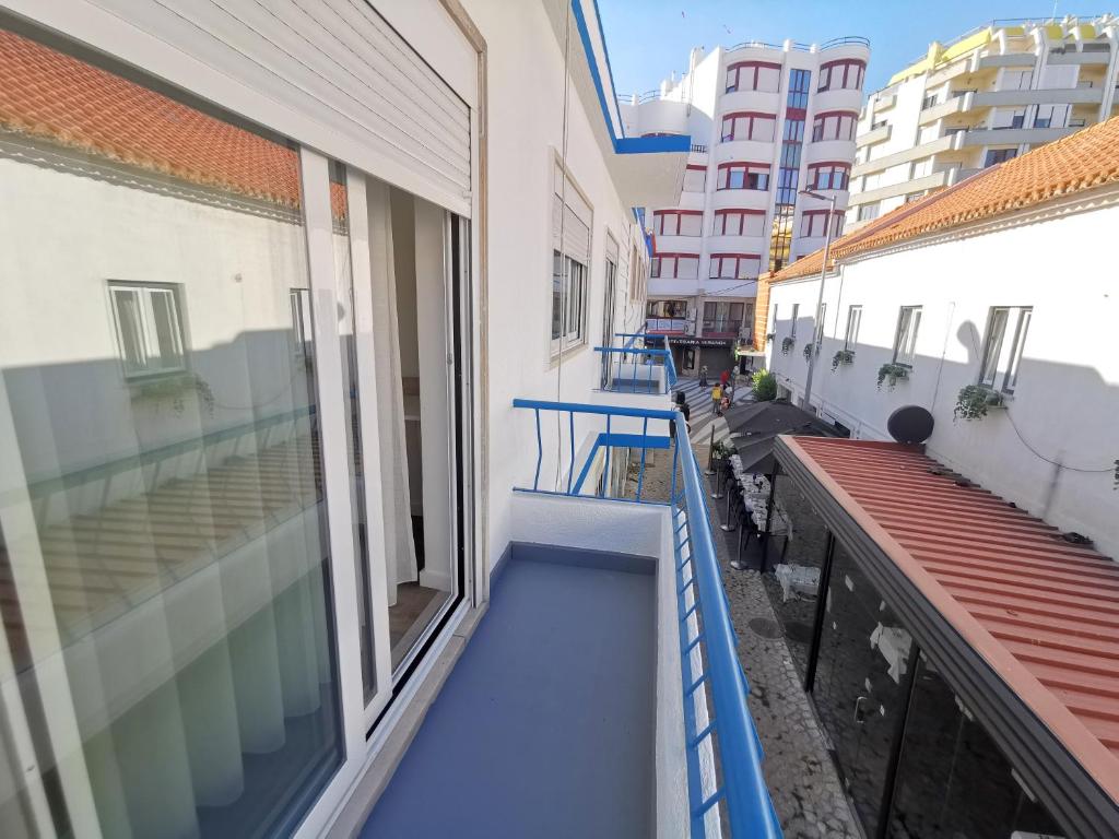 VILA ALEXANDRA CAPARICA