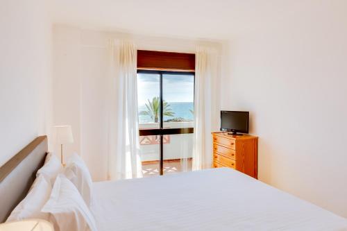 Imagem de LOULE GUESTHOUSE - APT GIRASSOL