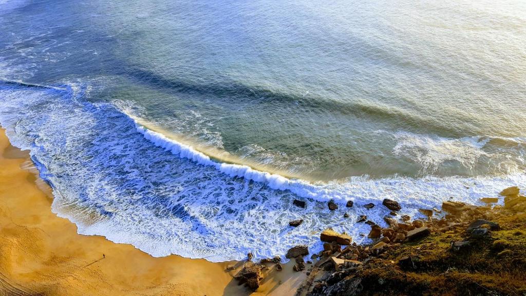 Imagem de Beach Alley Apartment