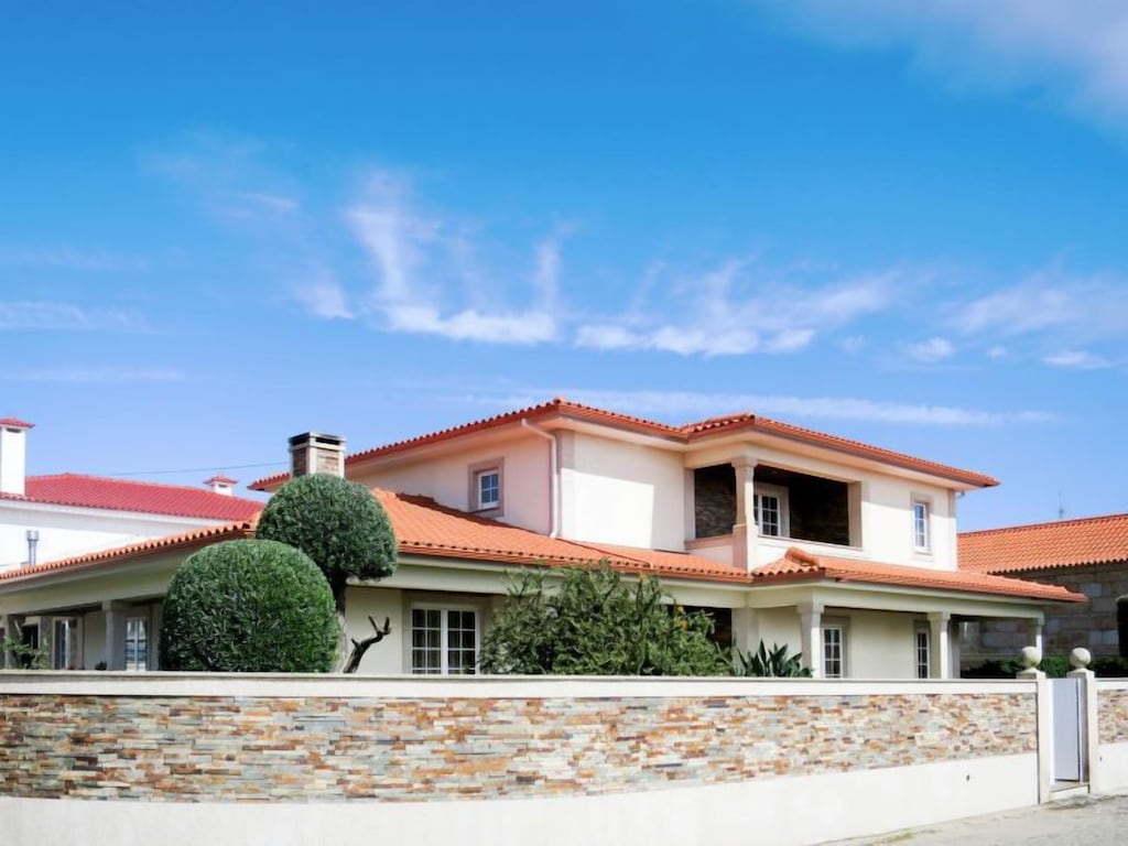 Imagem de Casa férias de praia com 4 quartos e zona verde
