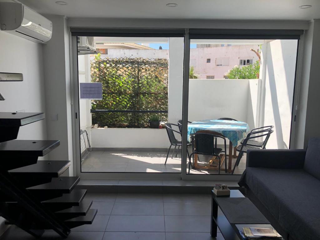 Imagem de Encosta de São José - Bloco G - Apartamento - R/Chão - Vale Parra - Guia