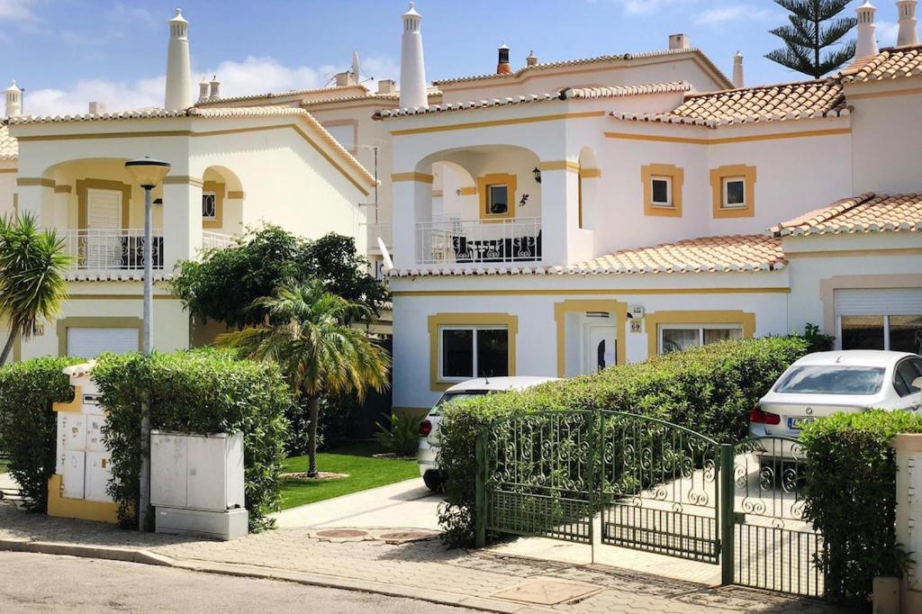 Imagem de PORTIMÃO TOWNHOUSE