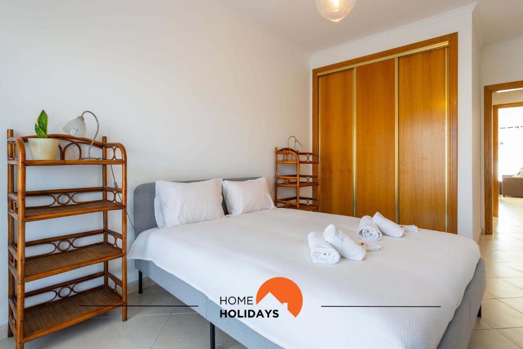 Imagem de Piso 01, "Mor B", Quinta da Torrinha – Caliços, 8365-181 Armação de Pera, Silves
