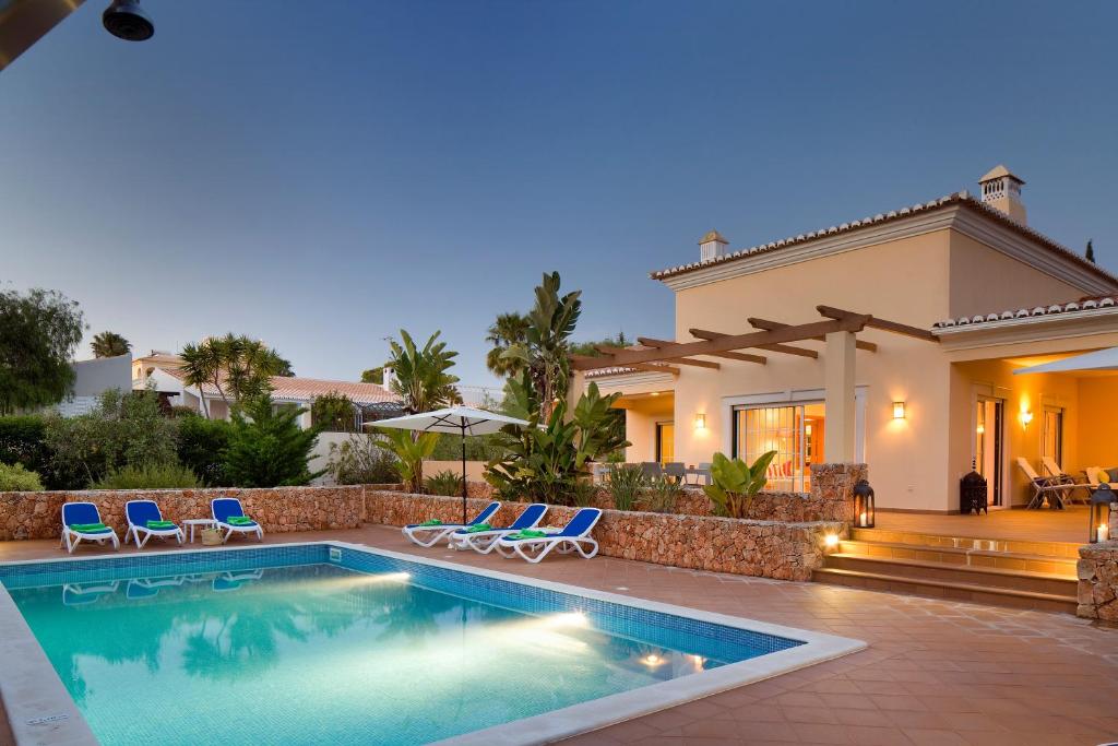 Imagem de Casa dos Cedros