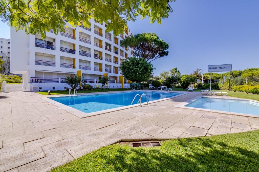 APARTAMENTO VILLAGE ATLÂNTICO