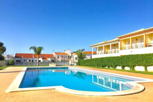 Imagem de 4113 Ethine Vilanova