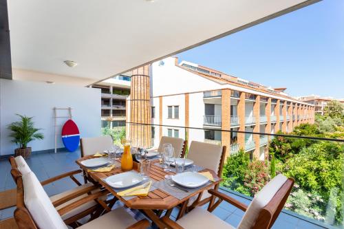 FELICIDADE MARINA APARTMENT