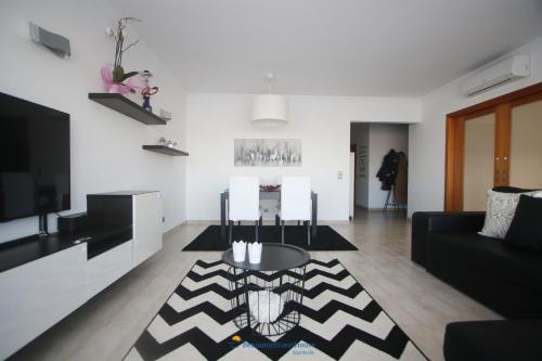 Imagem de Chesgal Apartment