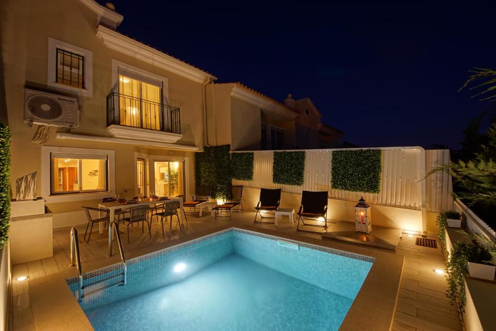 Image of Eagle Eye Villa