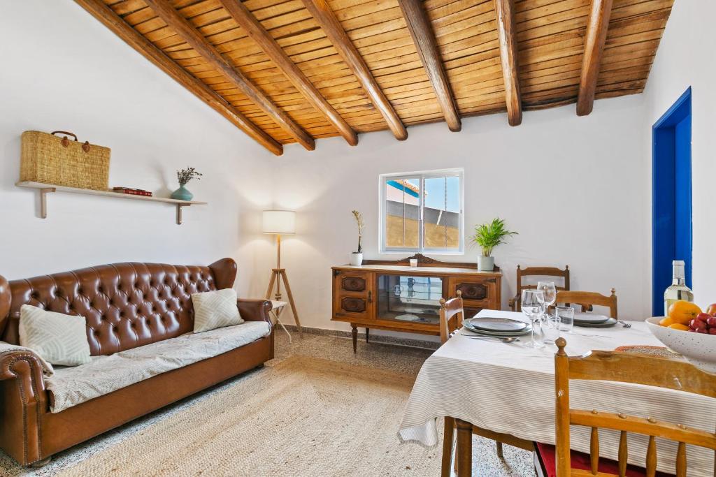 CASA ANA MAR