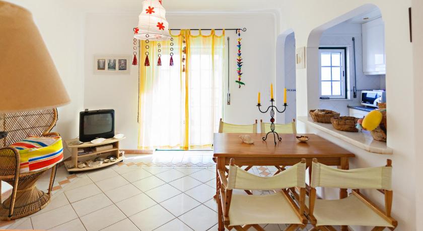 CANTINHO DE CABANAS BY ALGARTUR