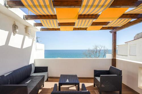 Imagem de Modern Pescadores Beach Apartment