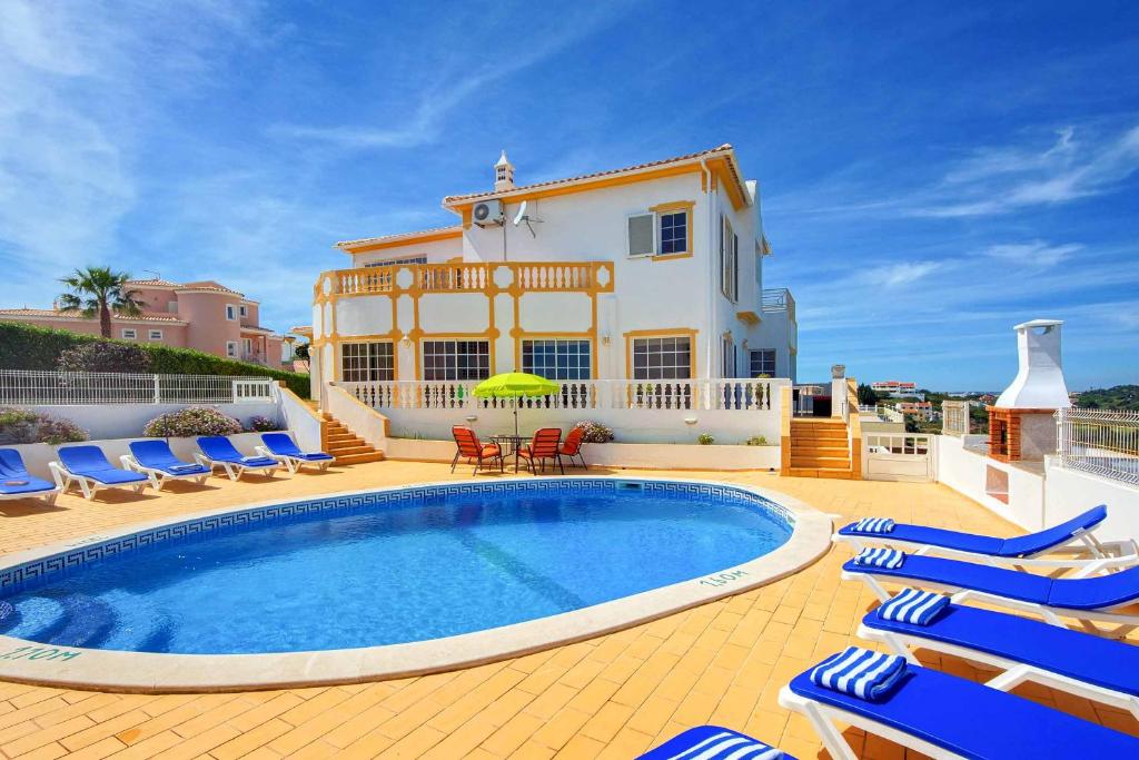 Imagem de Albufeira Sunny Villa with Pool & Sea View