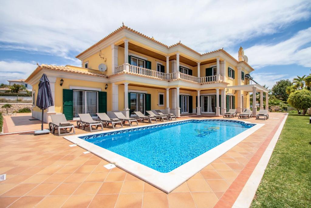 Image of Villa Iris