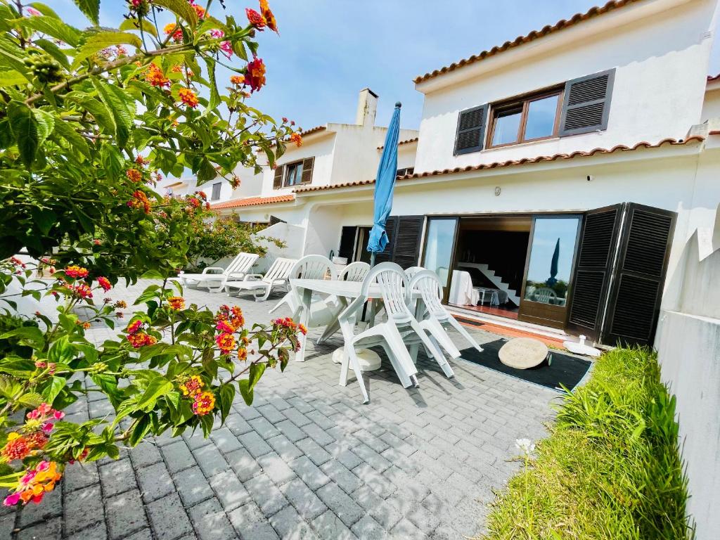 Imagem de Tiki House