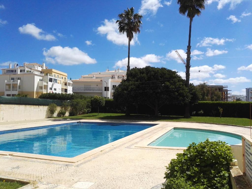 APARTAMENTO SITIO DOS CASTELOS DA ROCHA