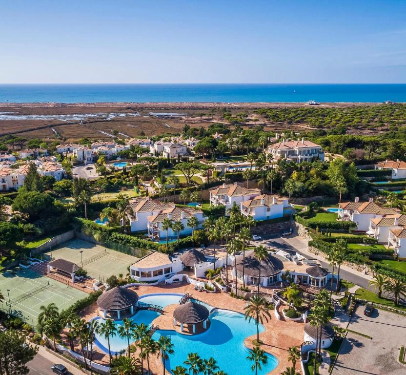 ENCOSTA DO LAGO - APARTAMENTO 52