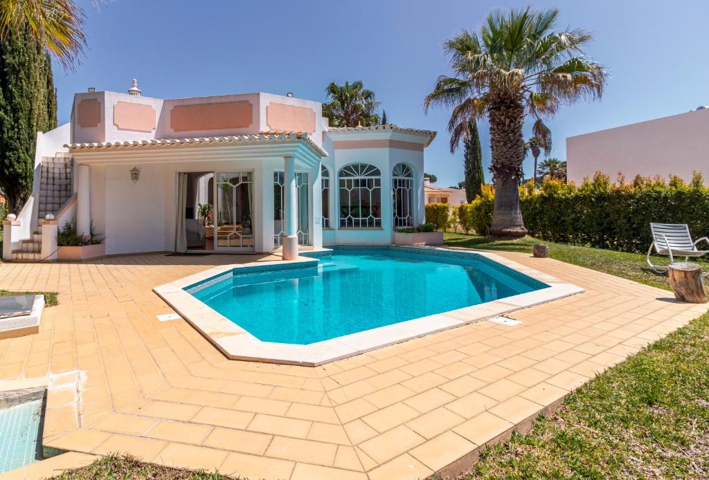 Imagem de OLD VILLAGE TOWNHOUSE