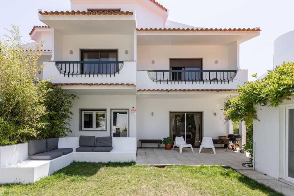 Imagem de Tailor Made Villa with Ocean View in Caxias