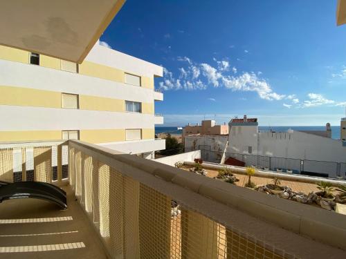 EDIFICIO RIOMAR #102