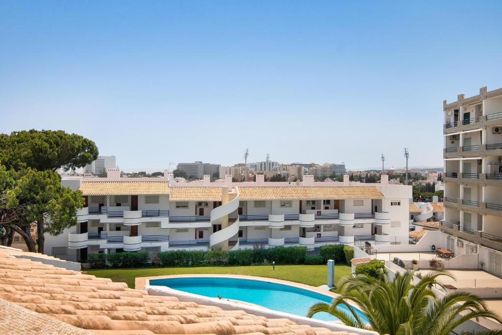 LOTE 2.TH/52 - APARTAMENTO Nº 8